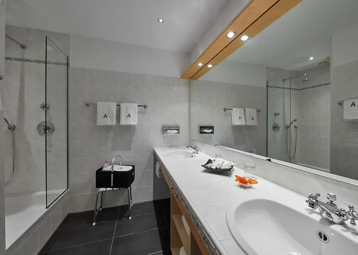 Hotel Waldhaus Ohlenbach 4*